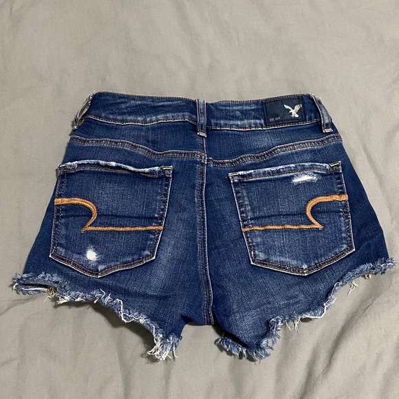 American Eagle High-Rise Denim Shorts, Size 0 - Picture 2 of 6